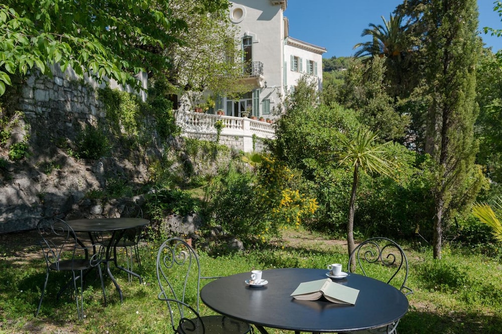 Hotel La Bellaudiere 24/37