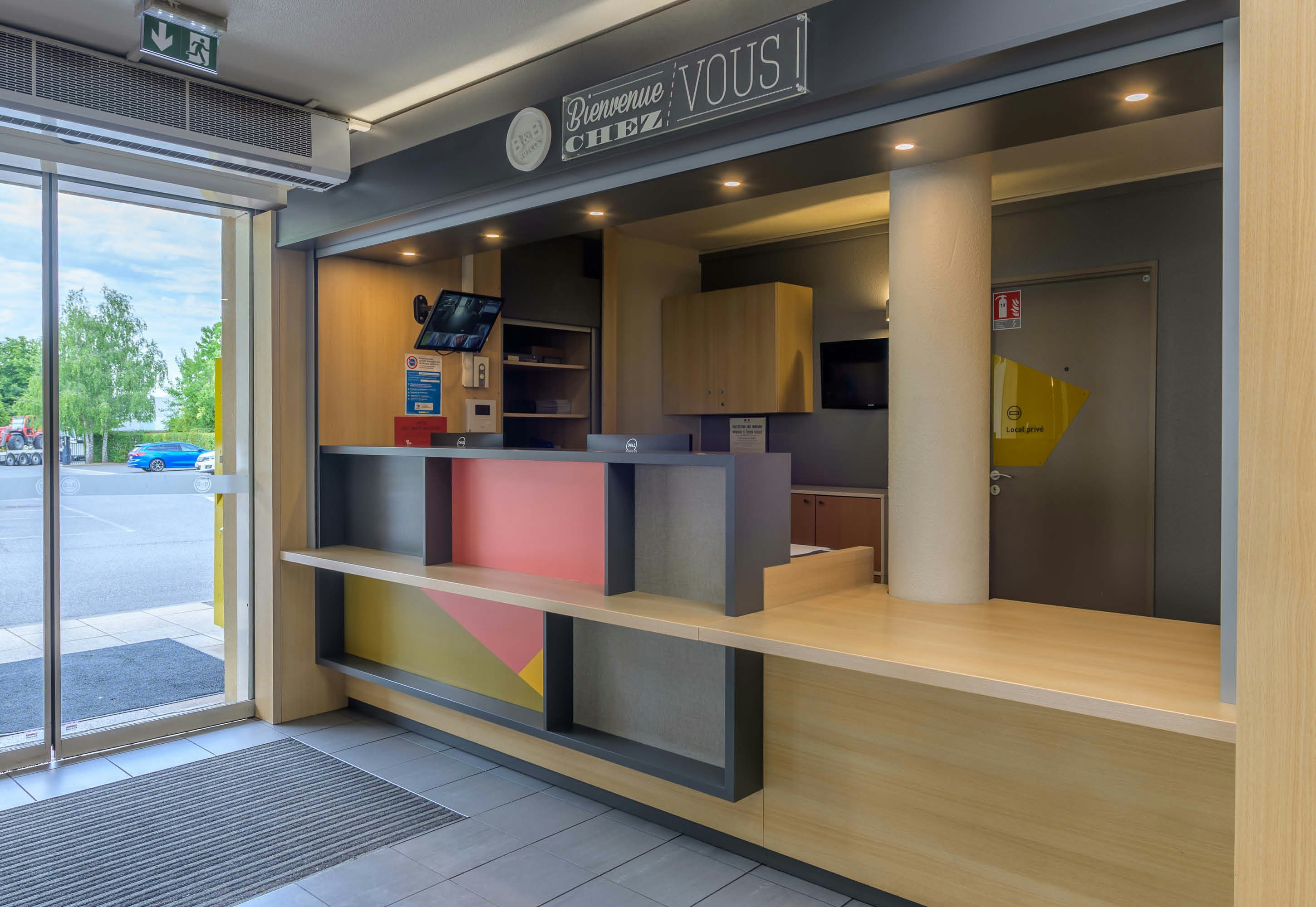 Lobby at B&B HOTEL Marne La Vallee Bussy, BUSSY SAINT GEORGES