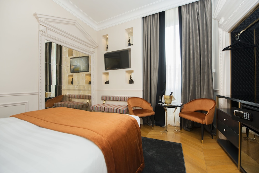 Torre Argentina Relais 38/78