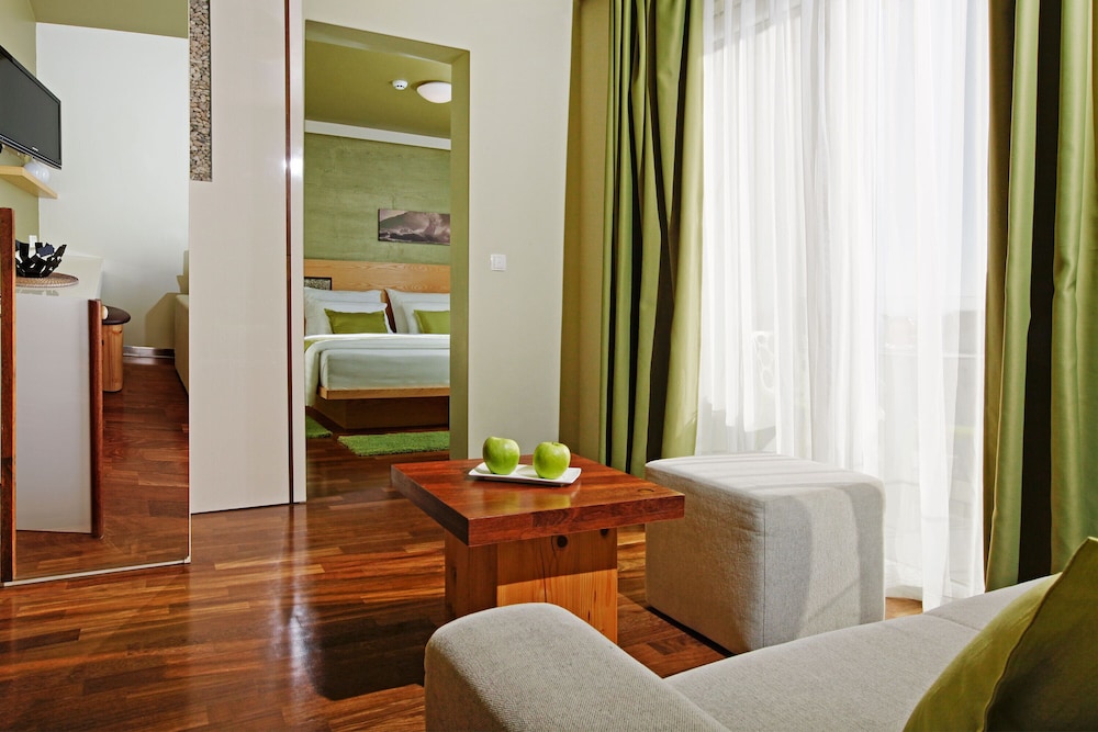 Boutique Hotel Bol 24/50