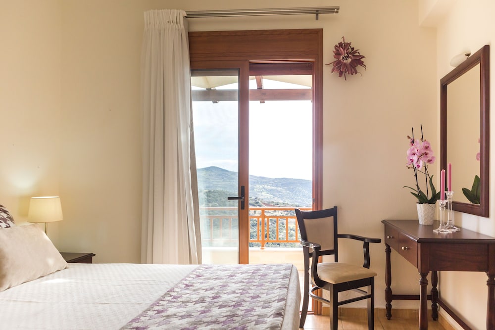 Villas Panagia 10/50