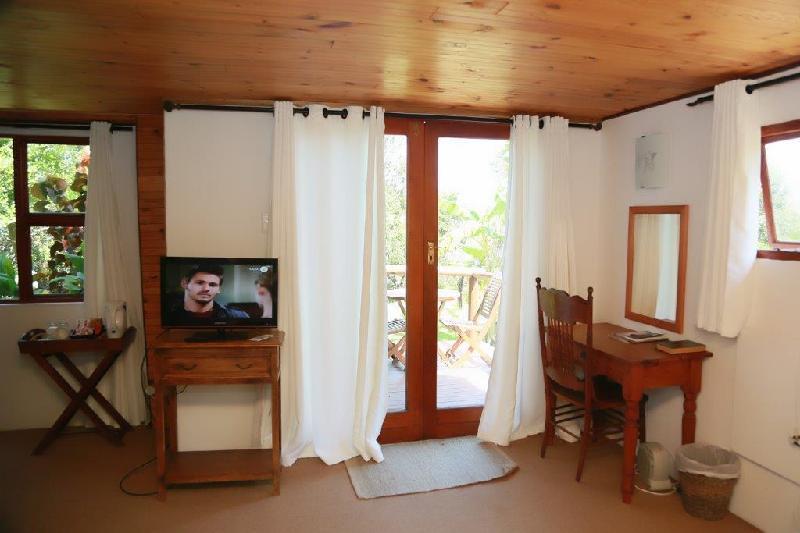 Crawford's Beach Lodge 32/51