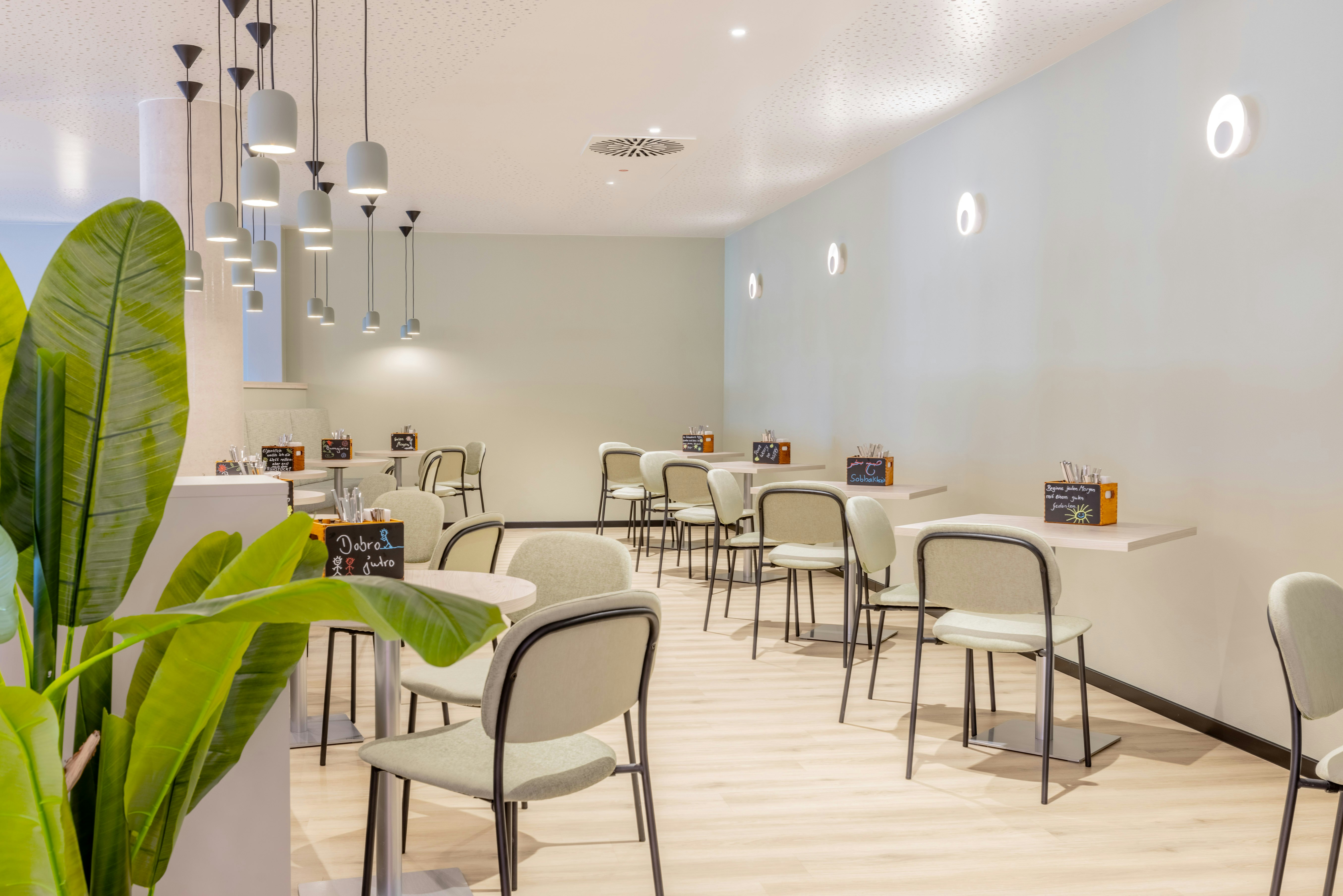 Holiday Inn - the niu, Flux Passau 36/50