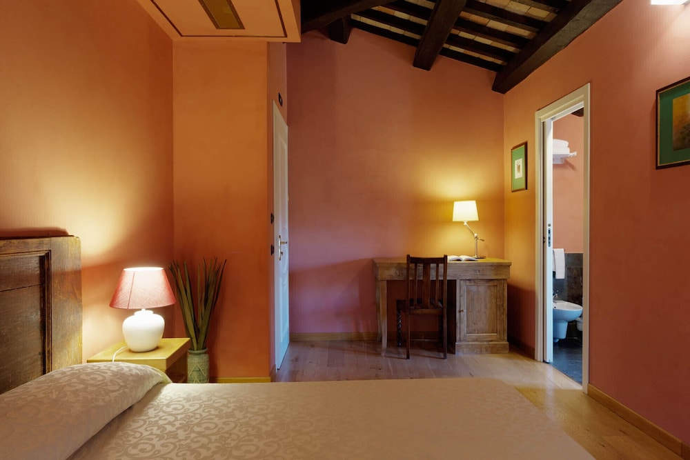 Castello di Baccaresca 37/80