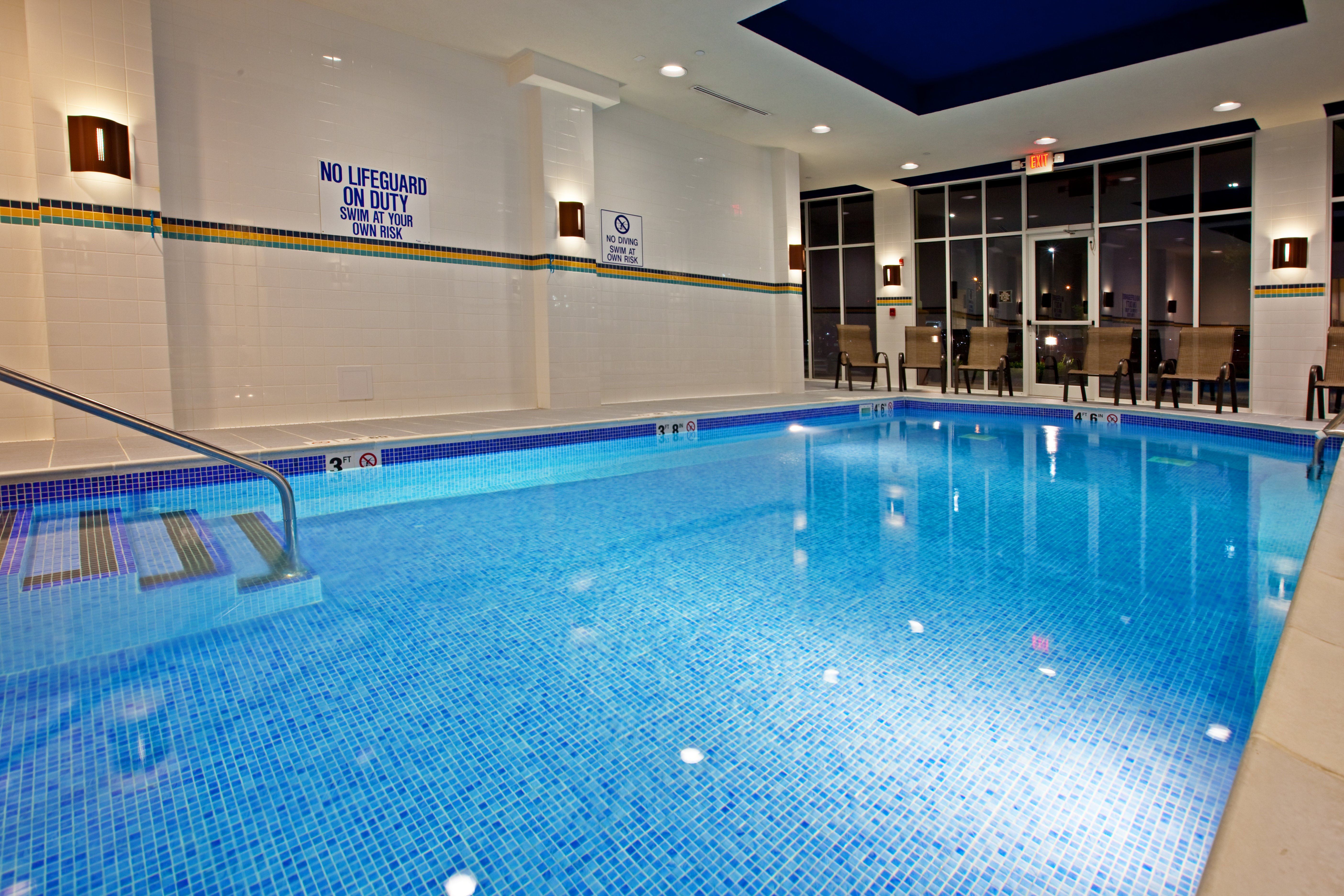Holiday Inn Louisville Airport - Fair/Expo 32/57