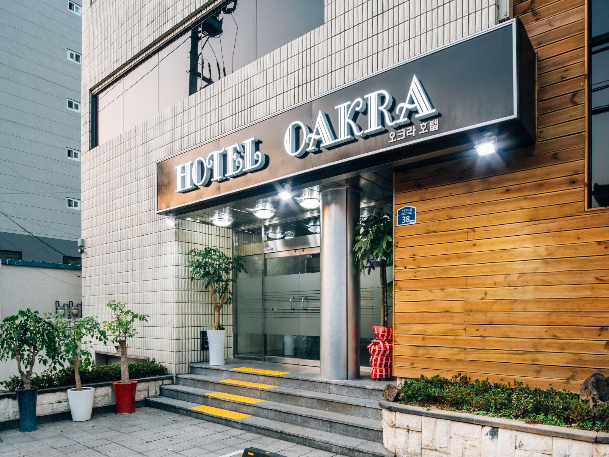 the oakra hotel