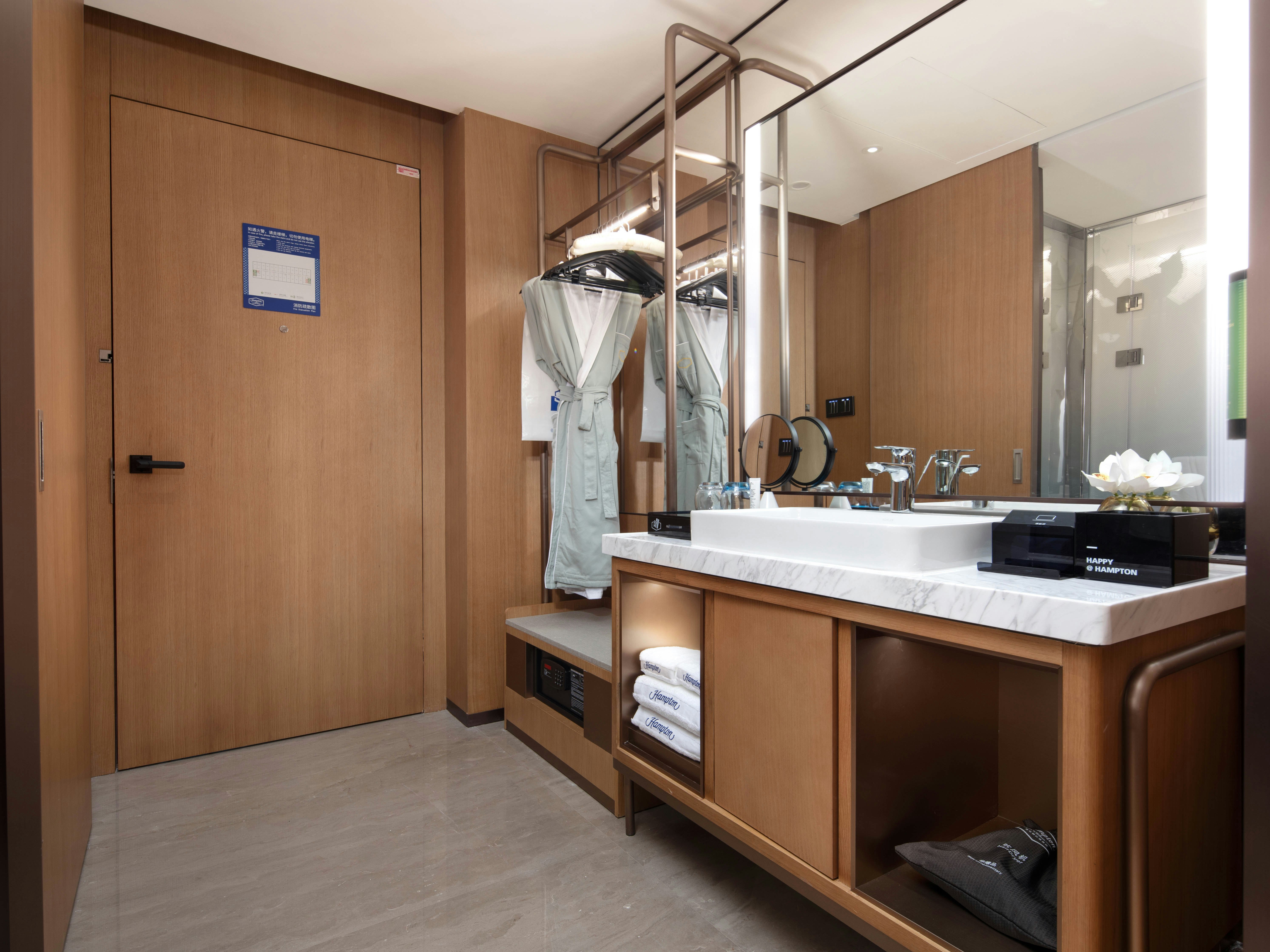Hampton by Hilton Shenzhen Futian Port 52/54