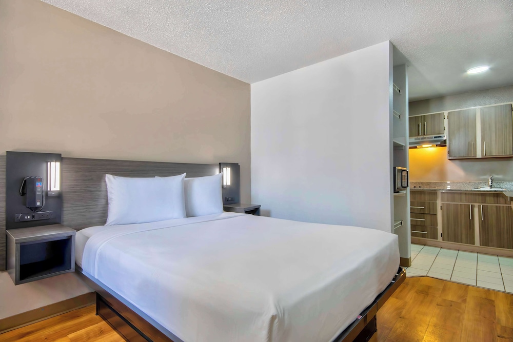 Studio 6 Extended Stay - Austin, TX - Midtown 31/59