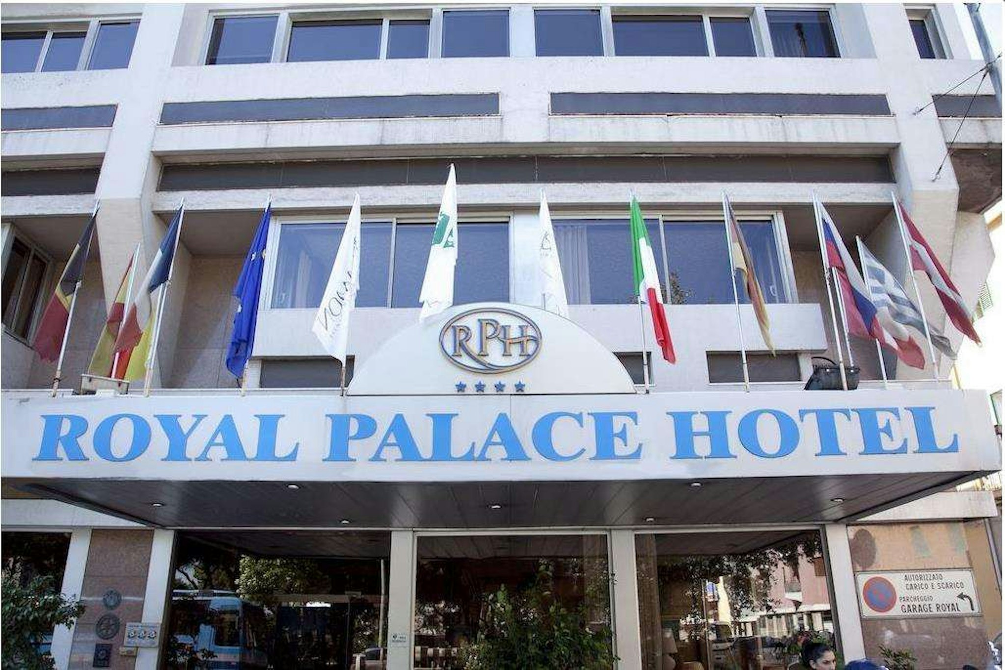 Royal Palace Hotel Formerly Nh Royal Palace 1/62