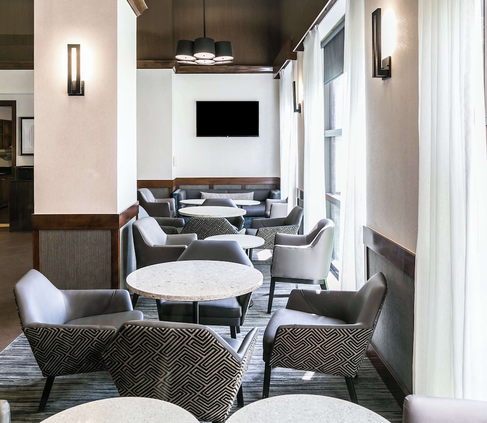 Hyatt Place Nashville/Franklin/Cool Springs 69/77