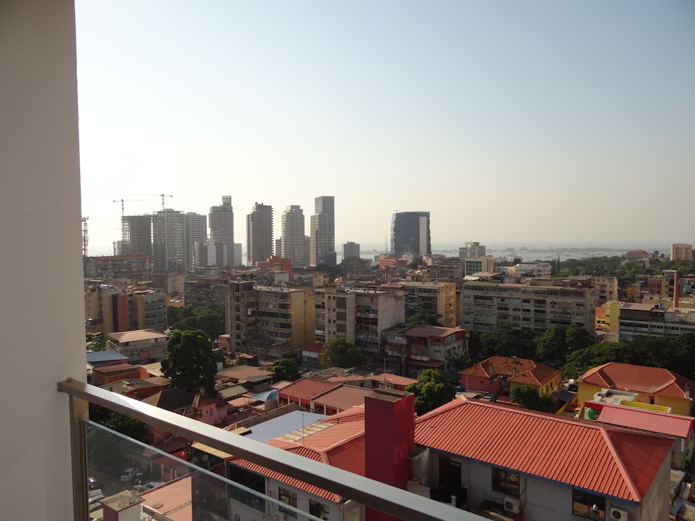 RK Suite Hotel 38/44