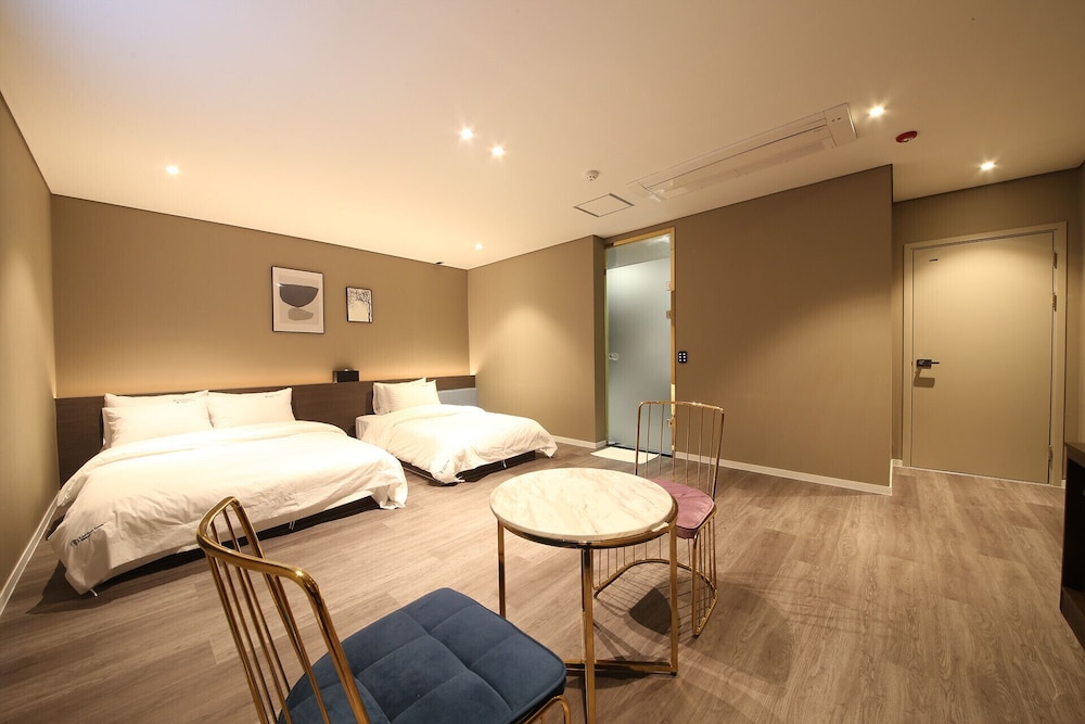 Hotel LeeSunDeok 9/30