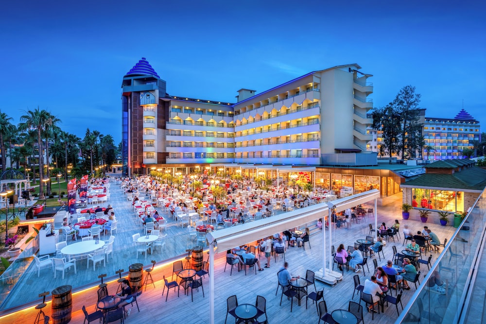 Saphir Hotel And Villas in ALANYA