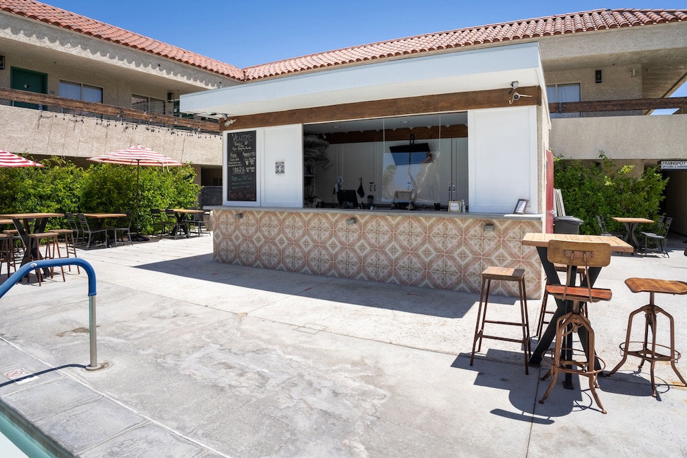 Infusion Beach Club 8/57