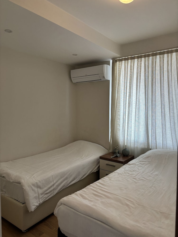 Upart Home 15/49