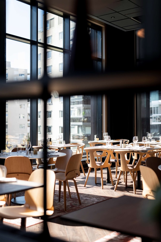 Radisson RED Oslo Okern 28/50