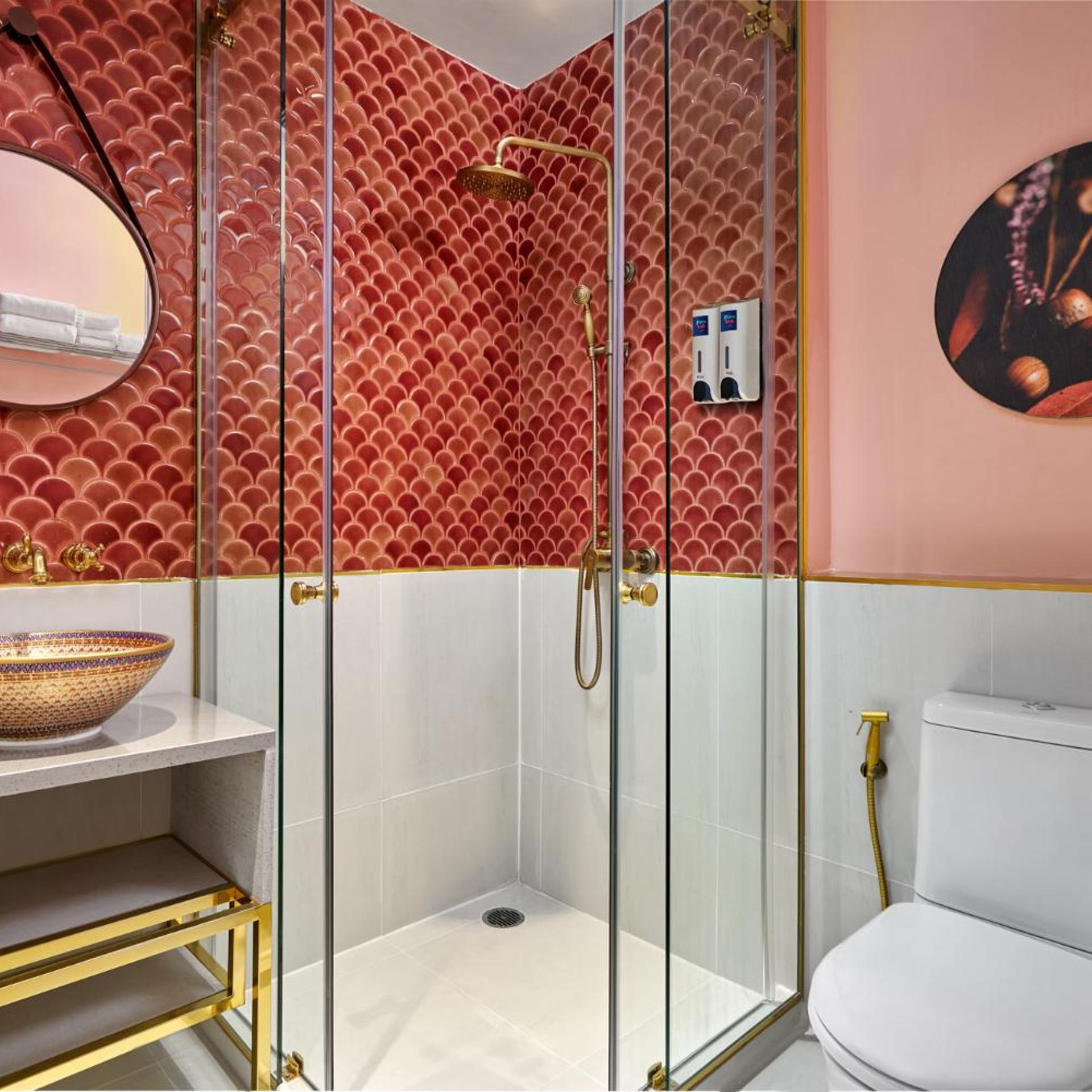 غرفة سوبيريور بسرير كوين، Riva Vibe Hotel Bangkok 3/5