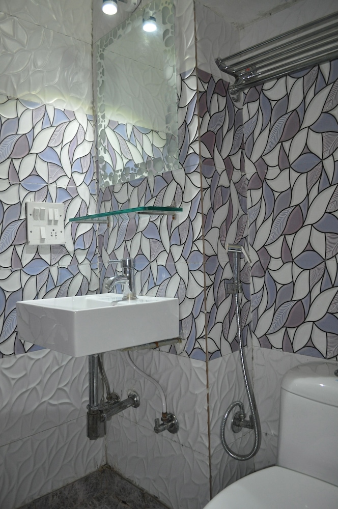 Hotel Kabli 18/40