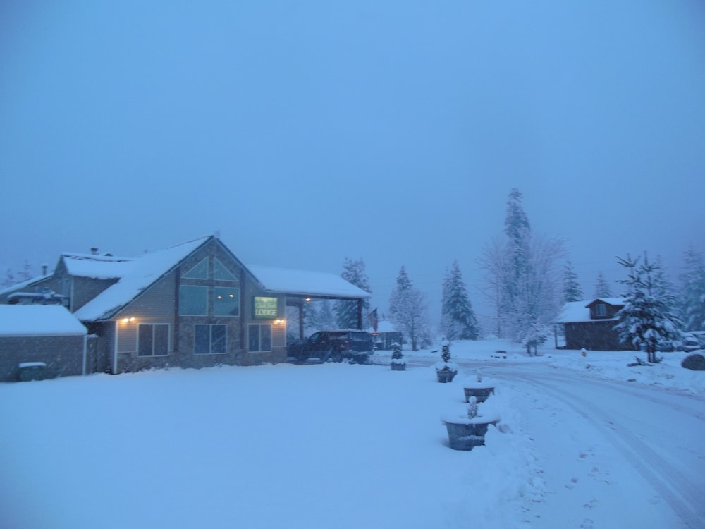 Clark Fork Lodge 4/43