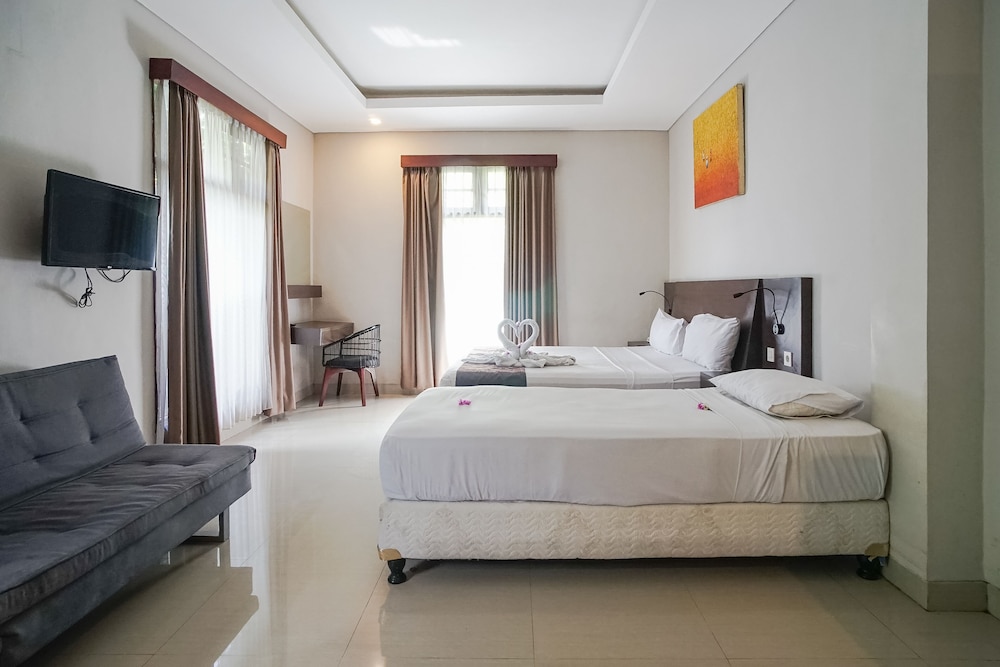 Collection O Bali near Sanur Beach formerly Akarsa Transit 38/61