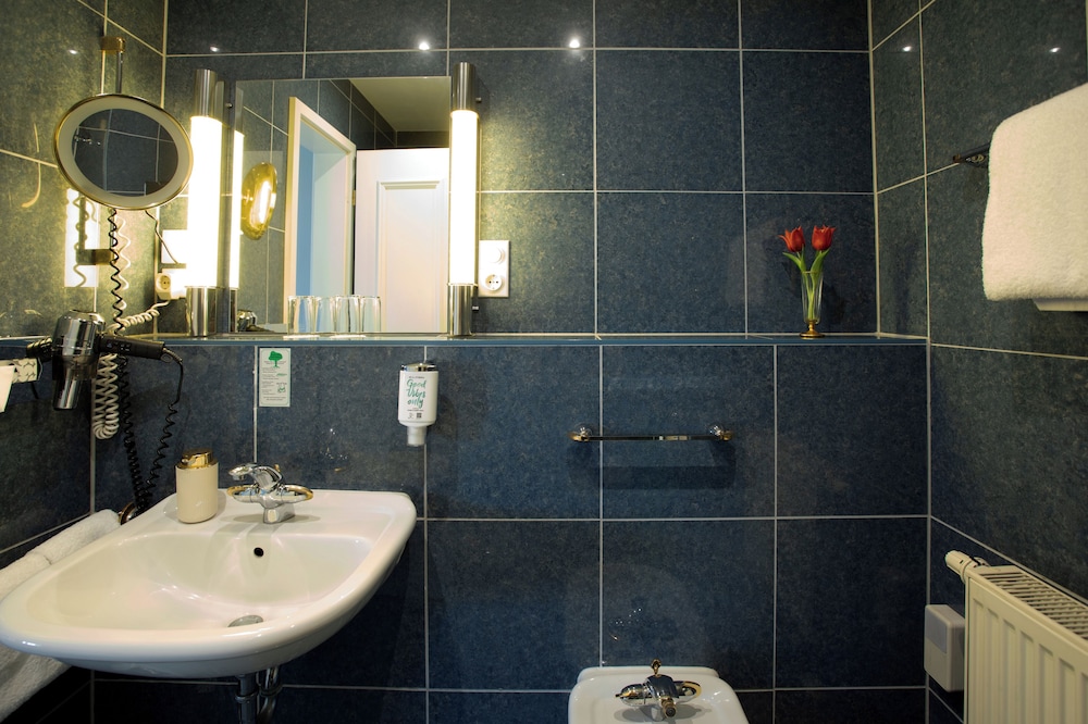 City Hotel Frankfurt/M - Bad Vilbel 52/55