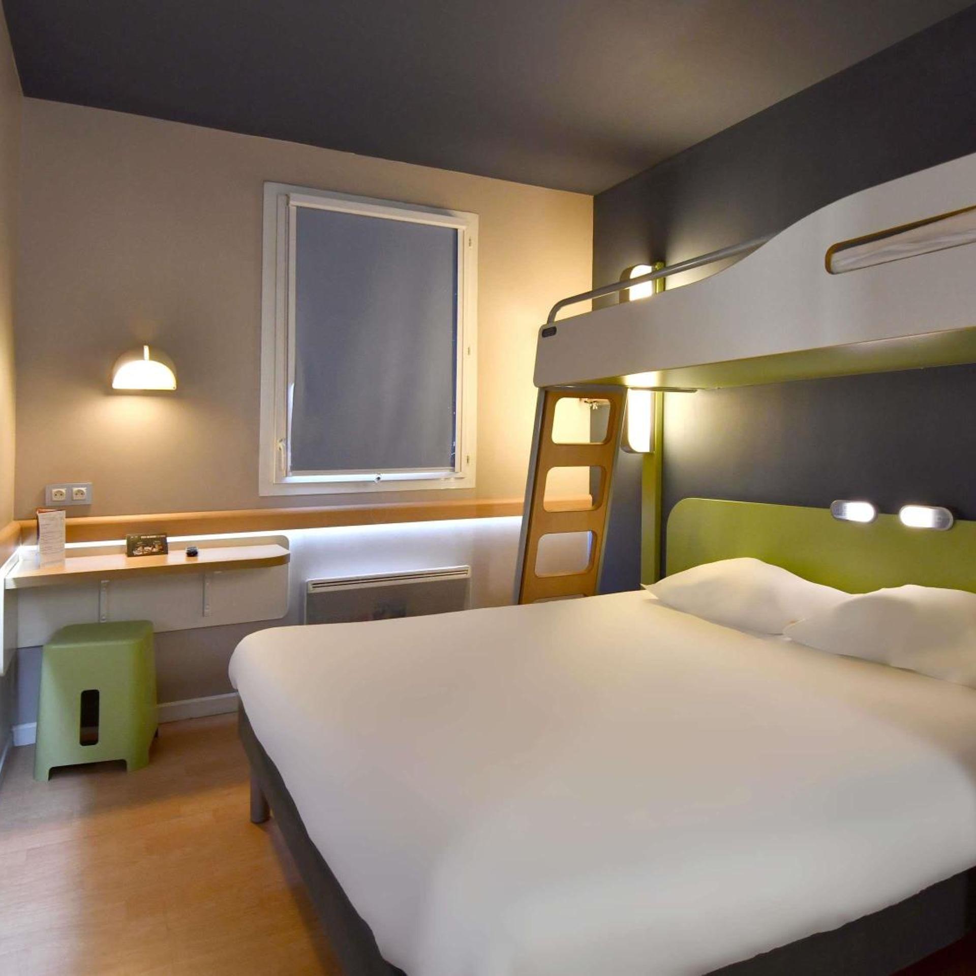 Ibis Budget Brest Center Port 12/50