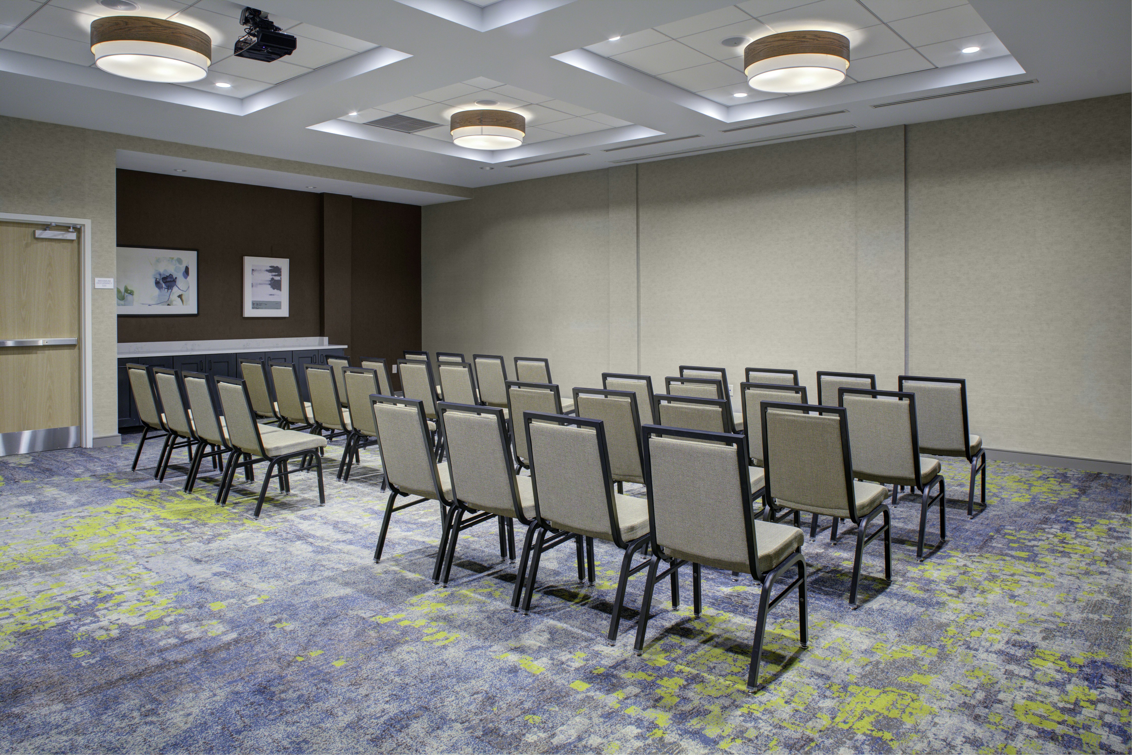 Hilton Garden Inn Jackson Tn 77/83