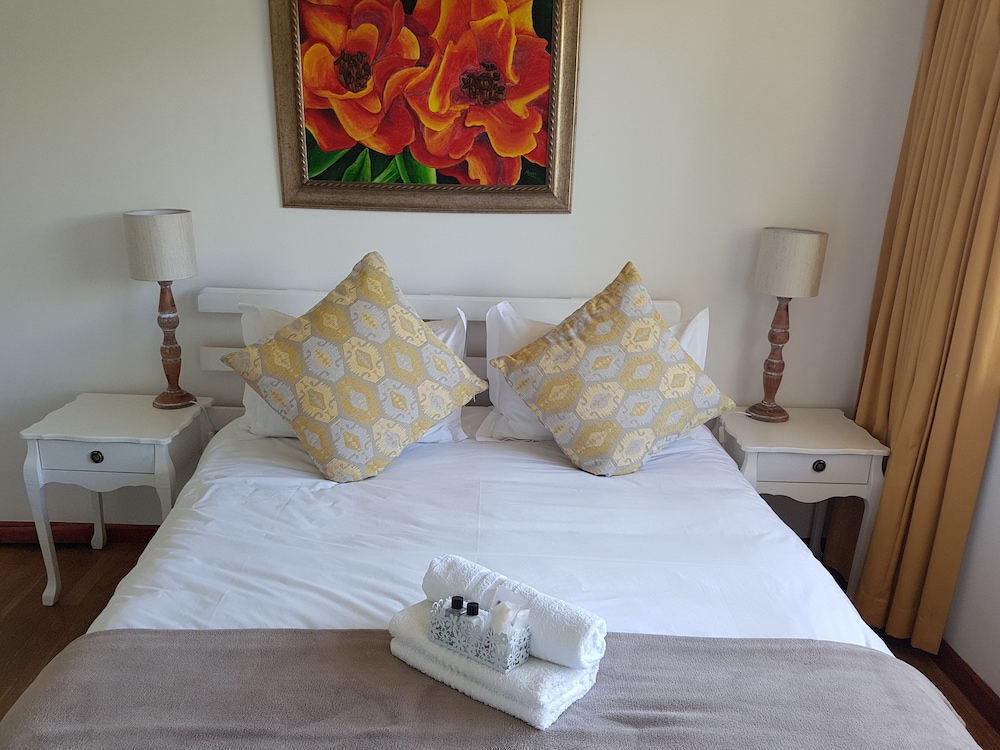 Valley Heights Guest House B&B 10/29