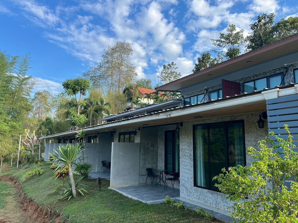 Baan Alisa Bed And Breakfast 3/50