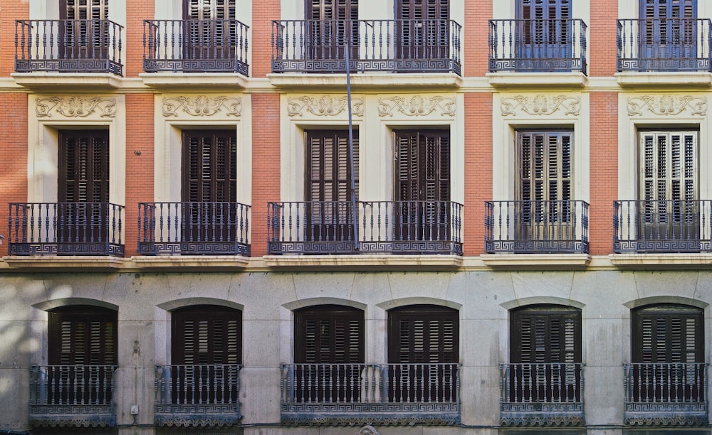 The Hat Hostel 2/46