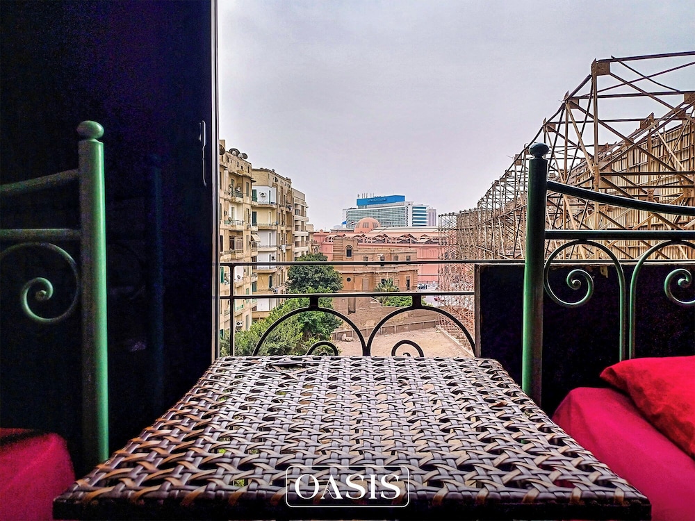 Oasis Hotel 39/50