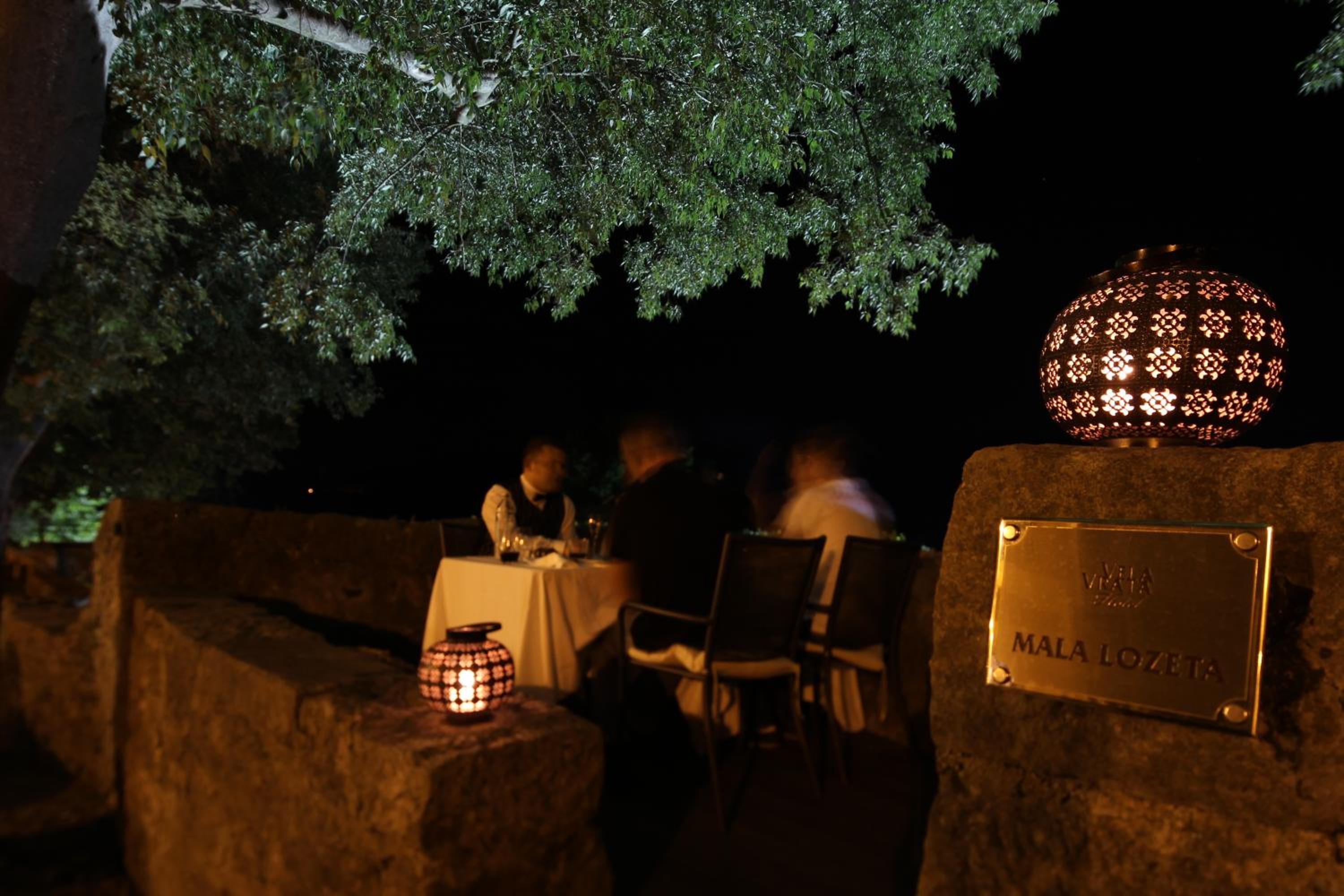 VELA VRATA HOTEL 29/50