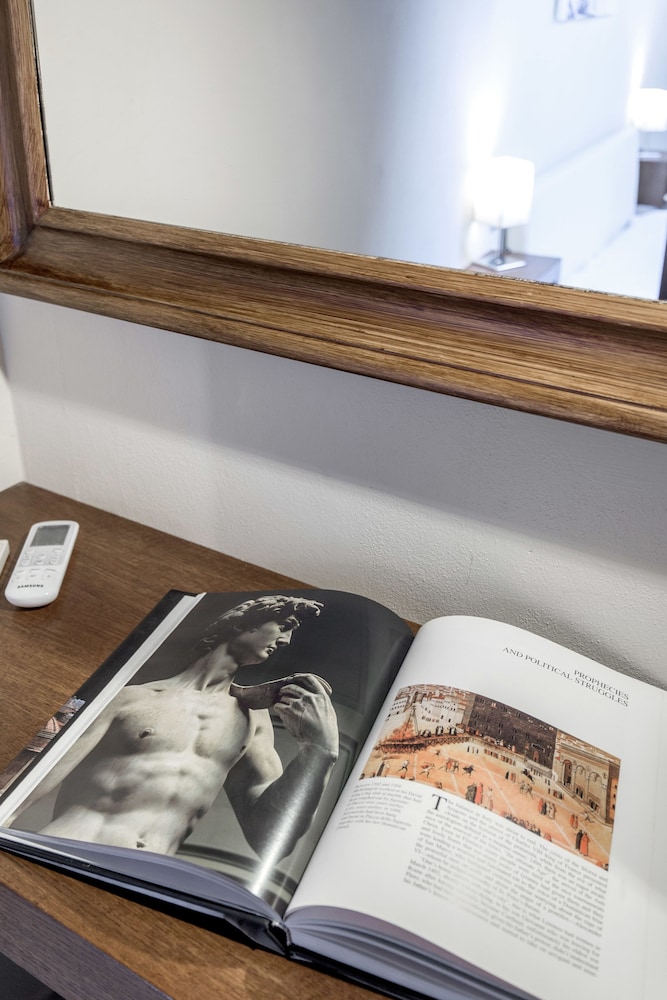 Home Boutique Santa Maria Novella 25/50