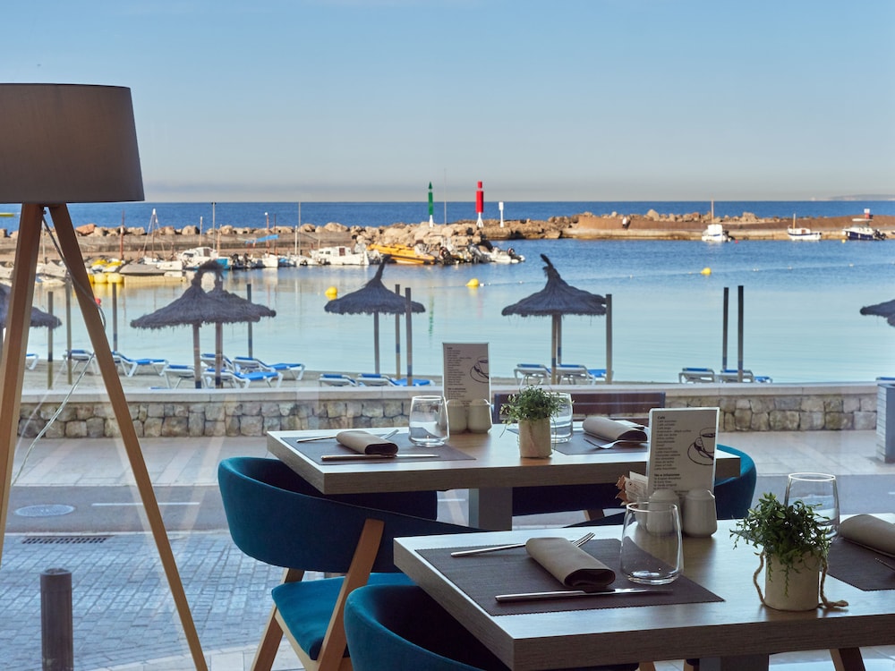 BQ Aguamarina Boutique Hotel 56/66