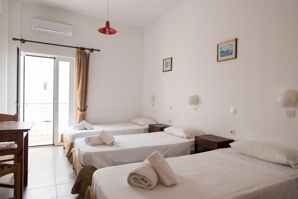 Ibiscus Hotel Malia 10/61
