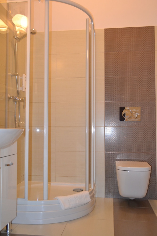 APARTHOTEL BASZTOWA 7/60