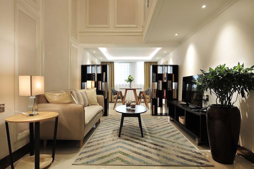 Shenzhen Mint International Apartment 20/34