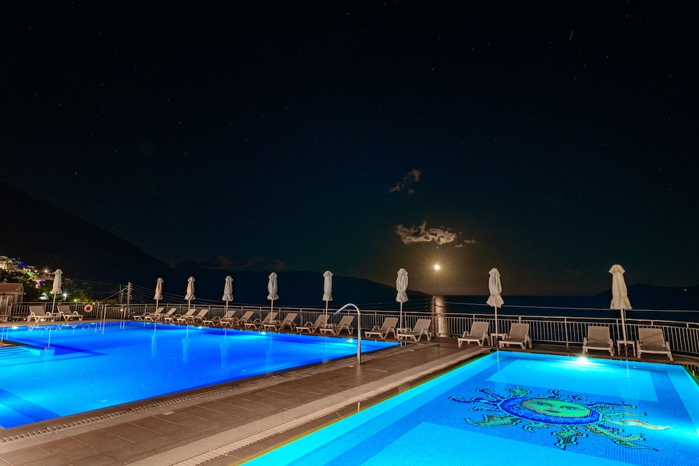 Odyssey Hotel 31/50
