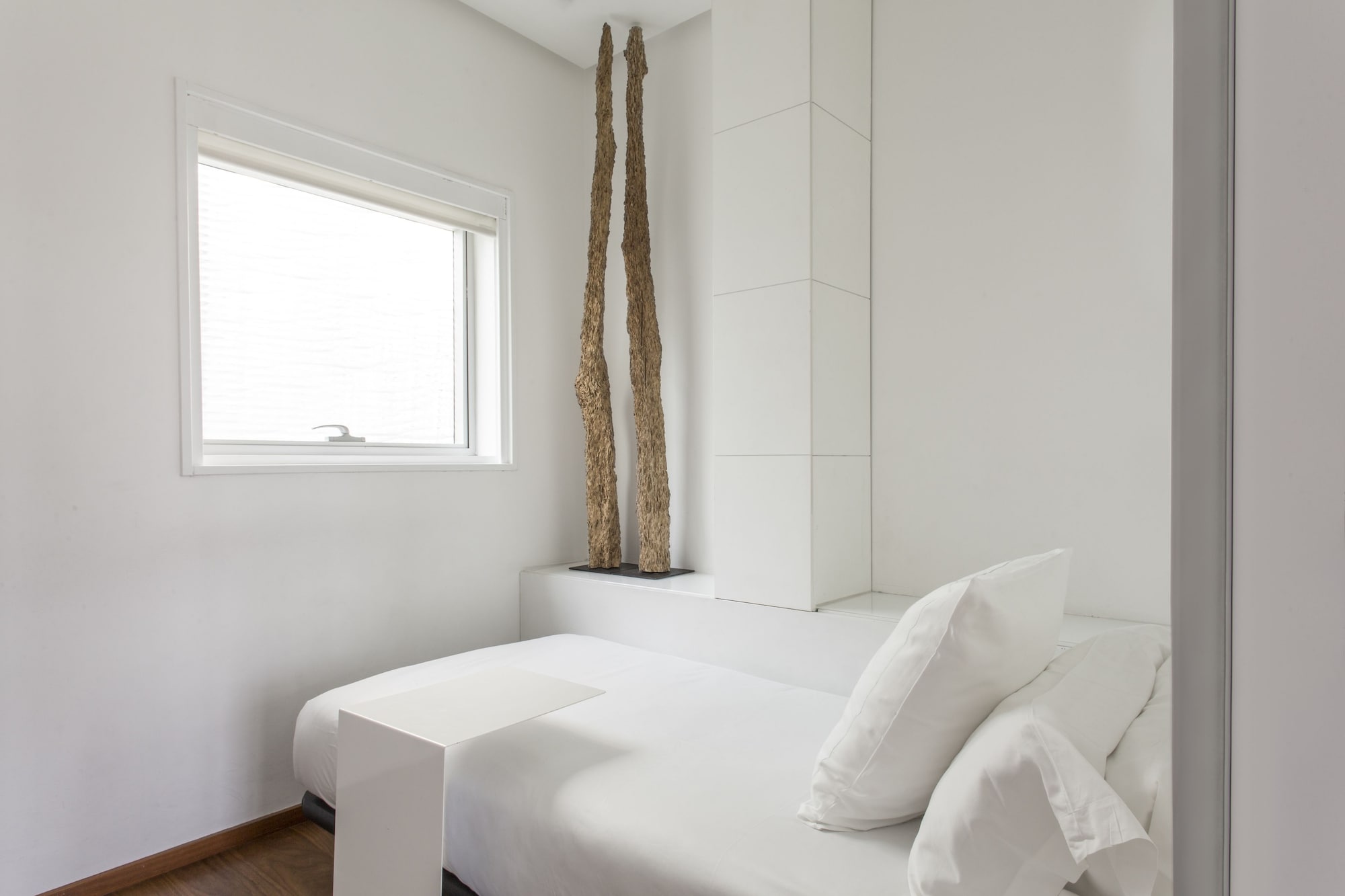 DELUXE, APARTMENT, CITY VIEW, BALCONY