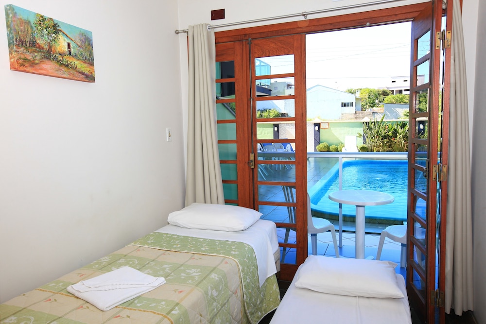 Hotel Cores do Mar 36/65