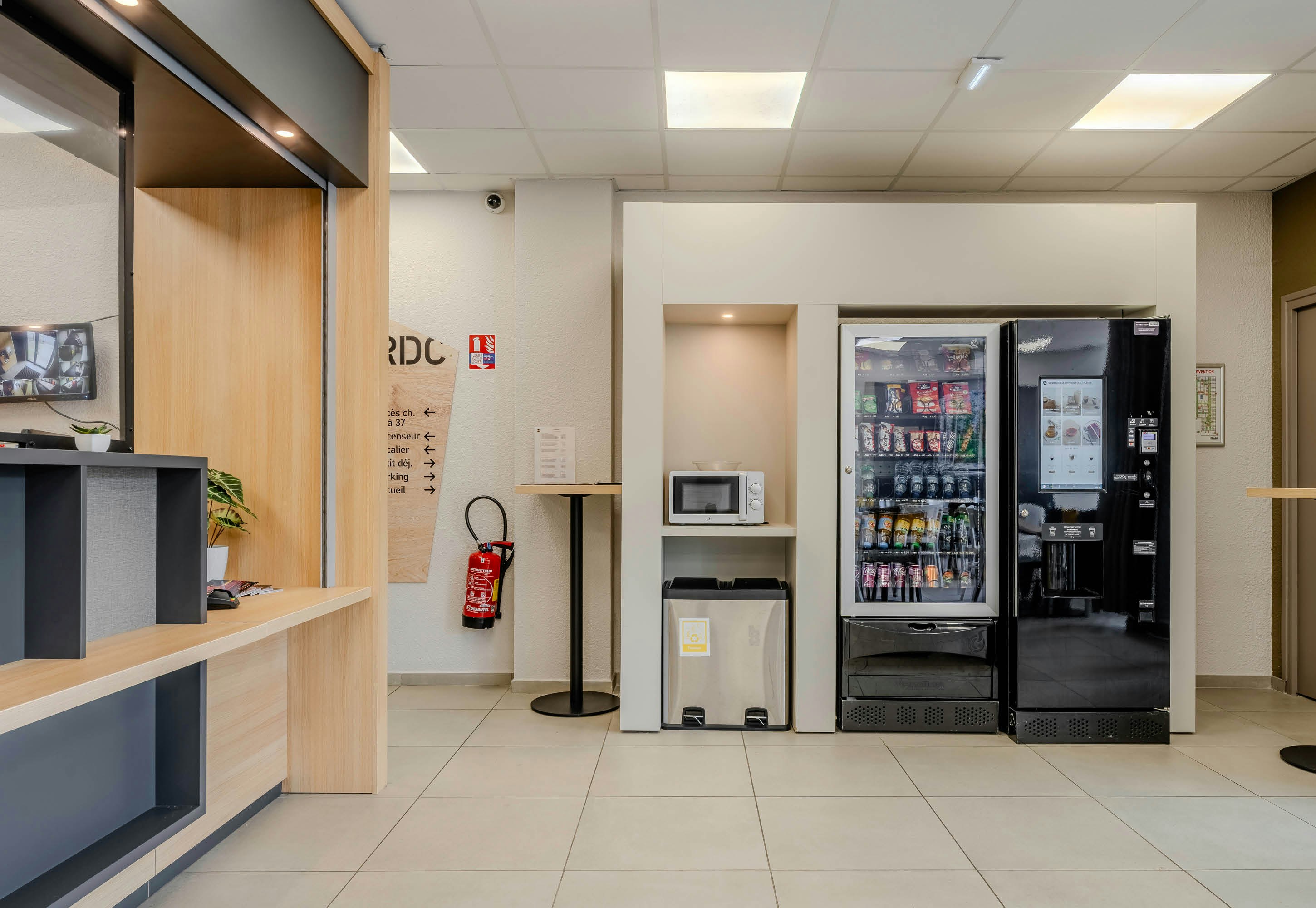 B&B HOTEL Cambrai 25/35