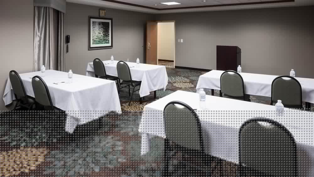 Staybridge Suites Jackson 38/39