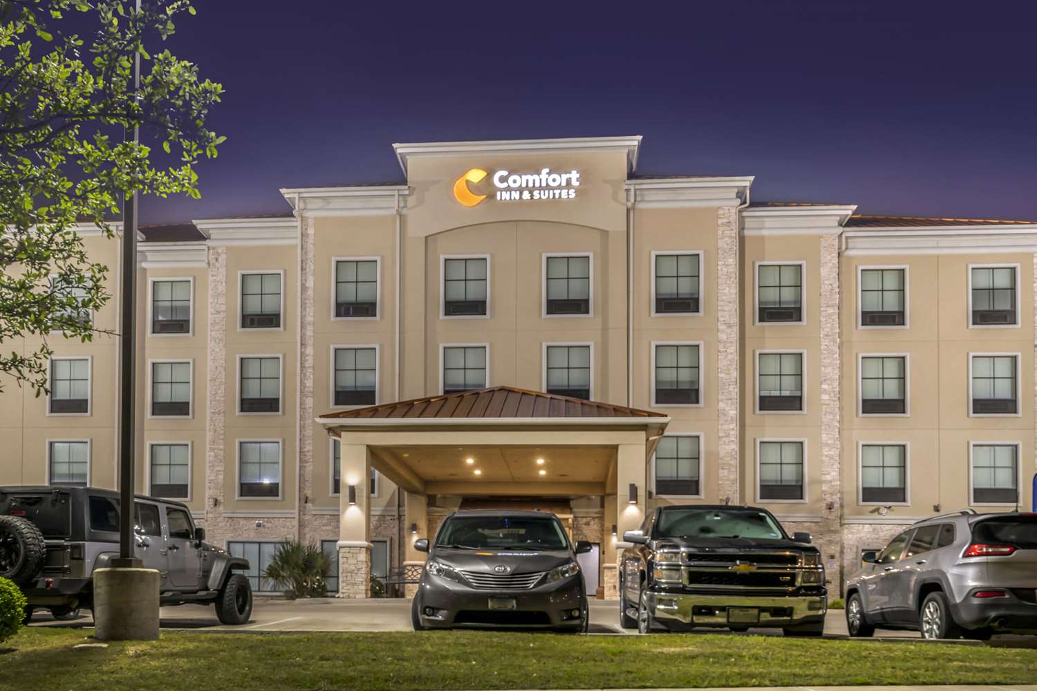 Comfort Inn and Suites Fort Worth Fossil Creek 5/22