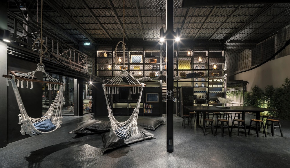 Kloem Hostel - Adults Only 48/67