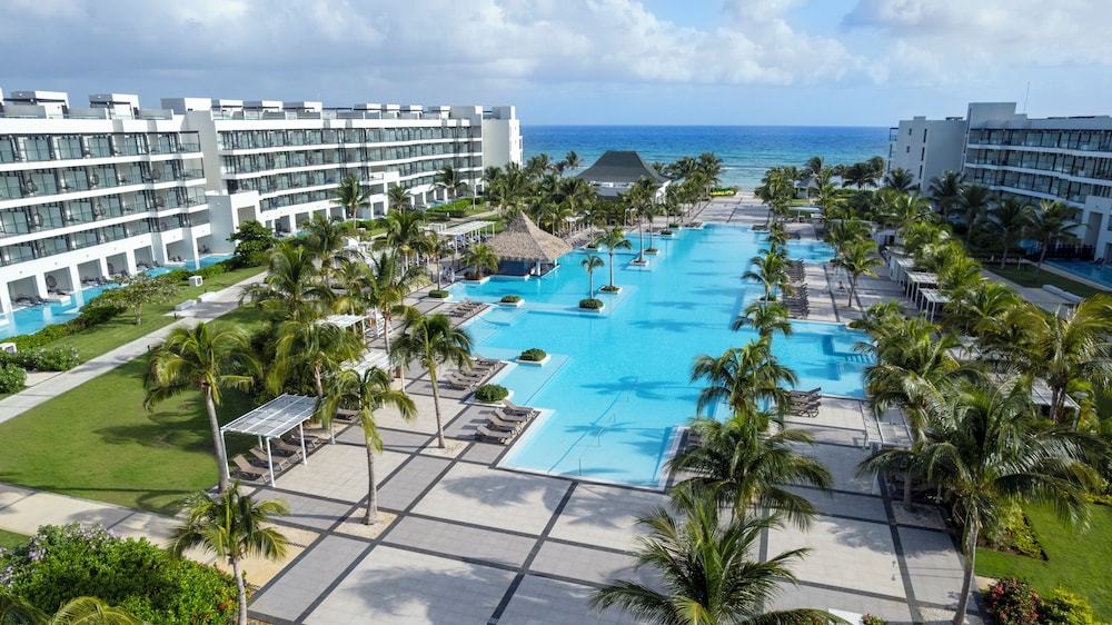 Ocean Eden Bay - Adults Only 42/50