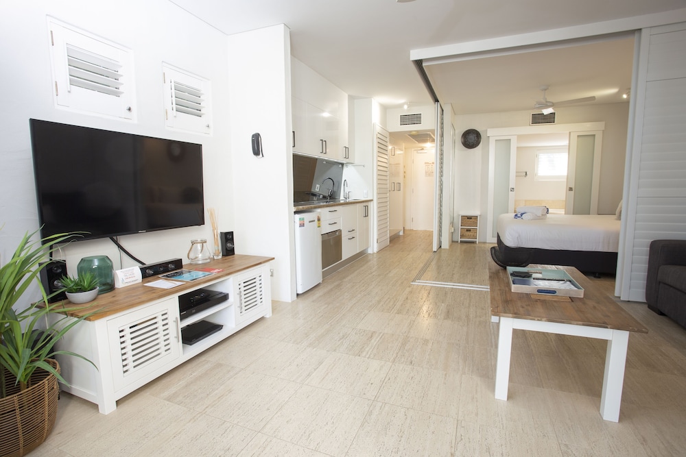 NOOSA BLUE RESORT 58/76