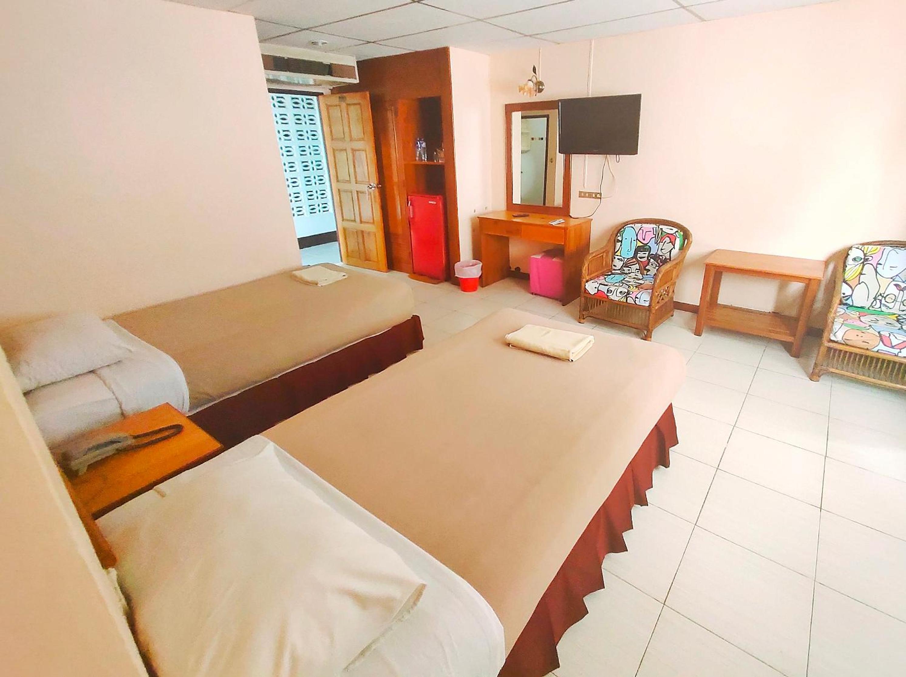 Top Thai Hotel 15/49