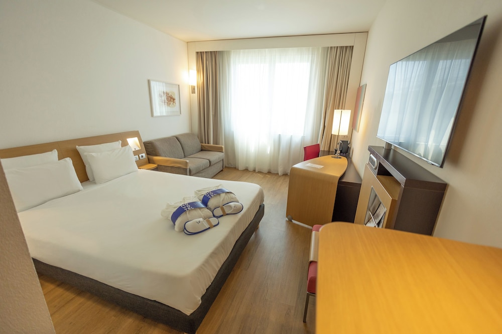 EXECUTIVE, DOUBLE BED