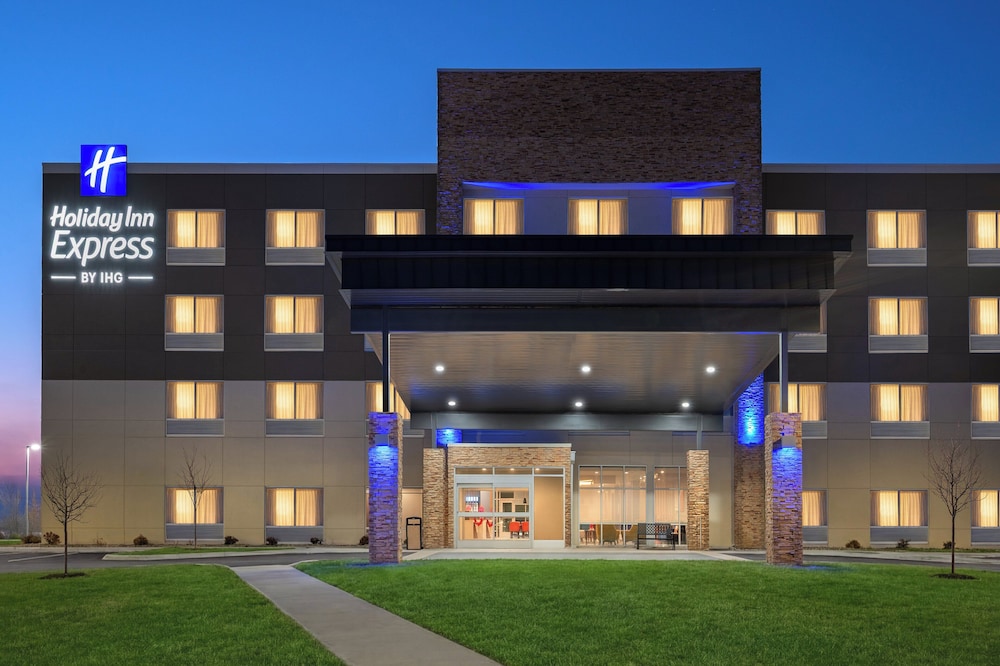 Holiday Inn Express & Suites Muncie Northwest by IHG، مونسي 2/50