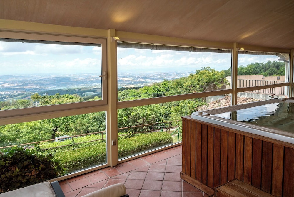 Hotel Monteconero 24/50